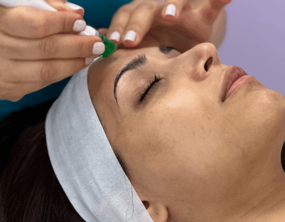HydraFacial: The Science and Benefits Behind Advanced Facial Rejuvenation in Vancouver